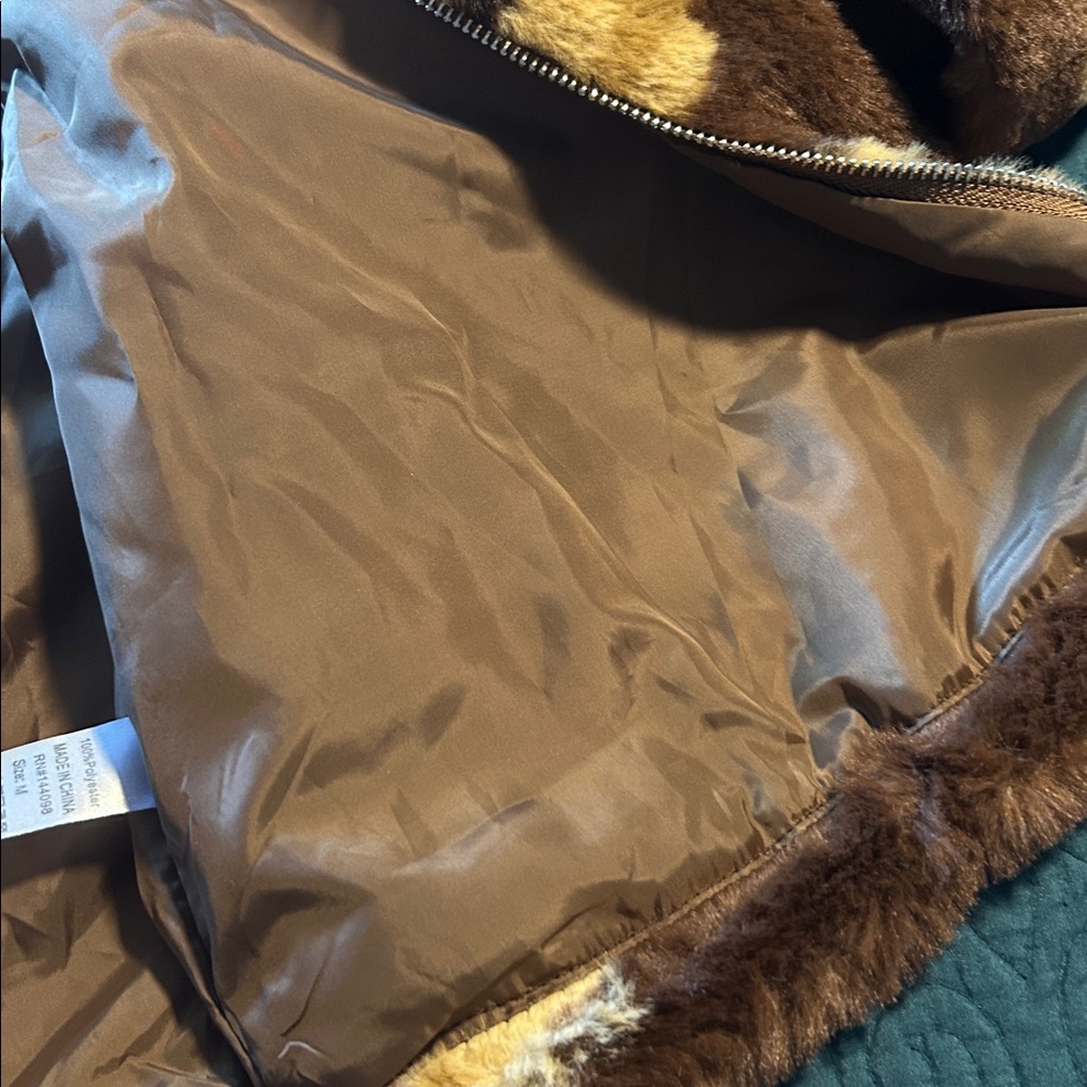 Women’s Teddy Bear Fluffy Jacket - Picture 7 of 11